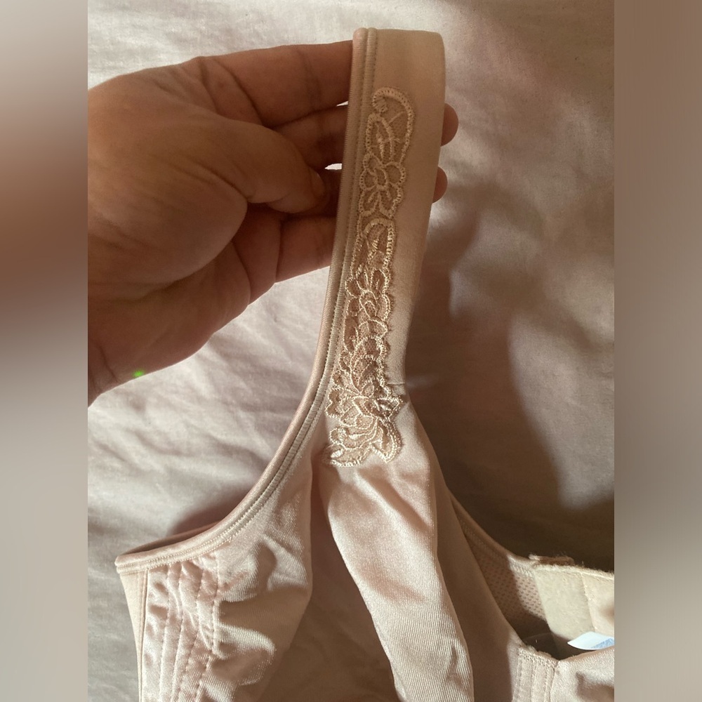 Playtex bra with no padding - Picture 5 of 5